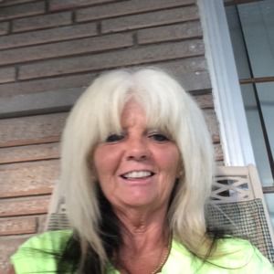 Meet your Posher, Vickie